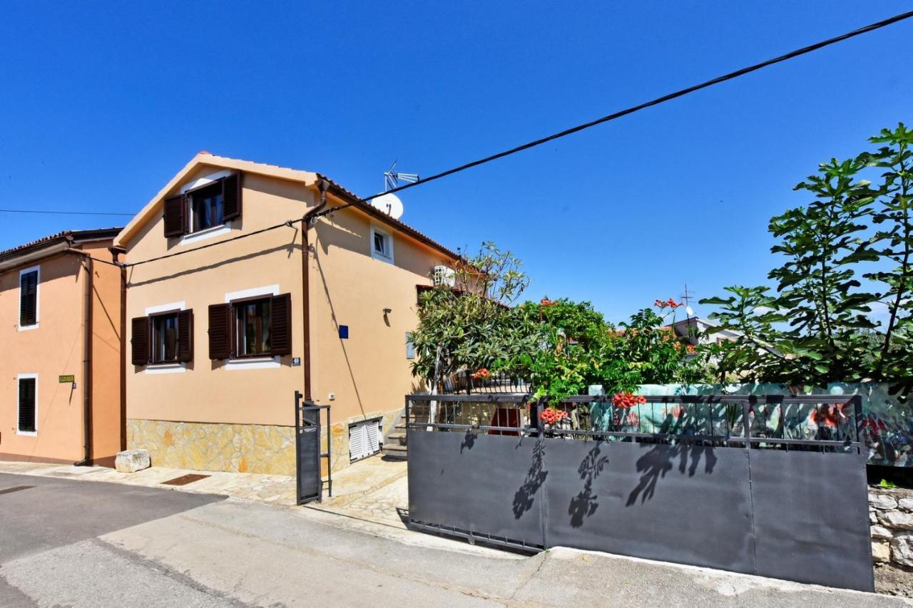 Apartmani Kovac Funtana Exterior foto