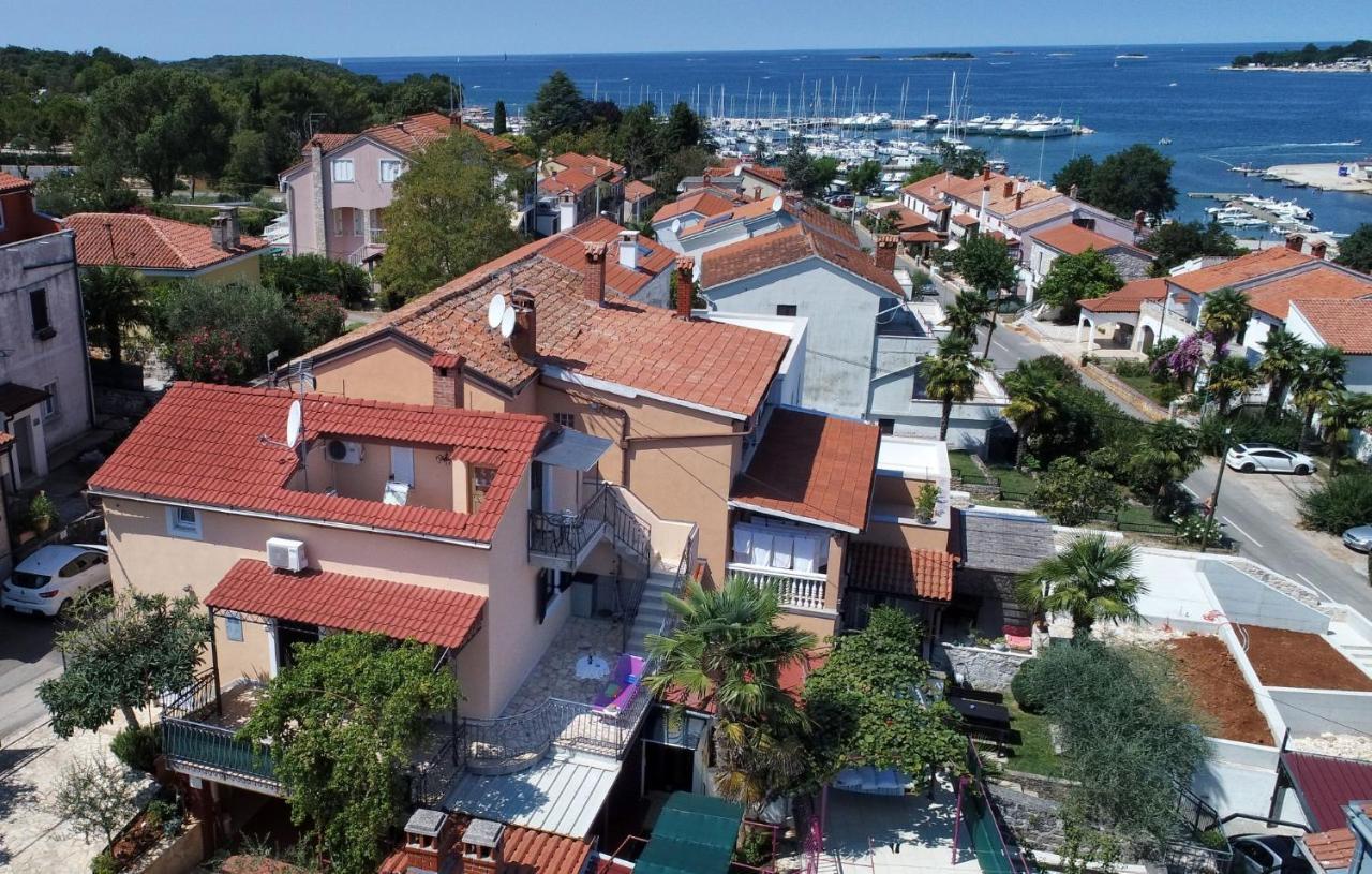 Apartmani Kovac Funtana Exterior foto